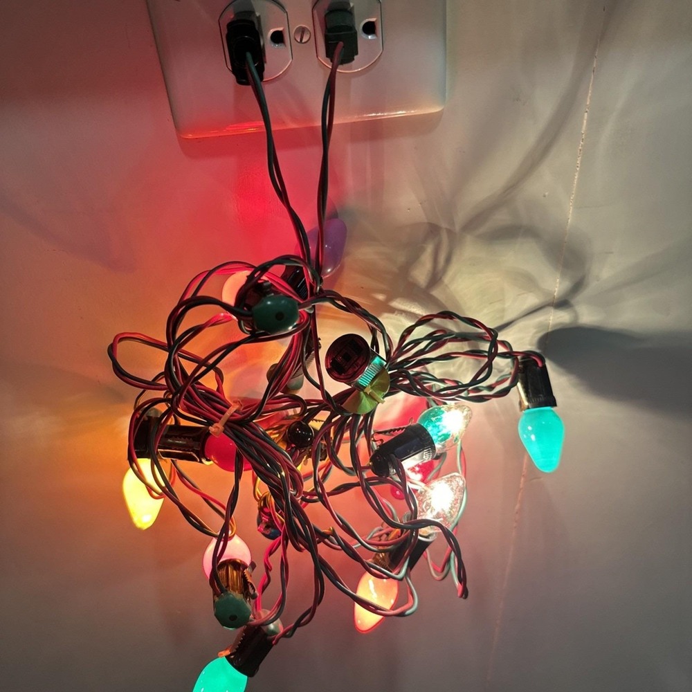 Christmas Light Bulbs (2 Sets Of 7) w/Red Green String Cord Works Vintage C9